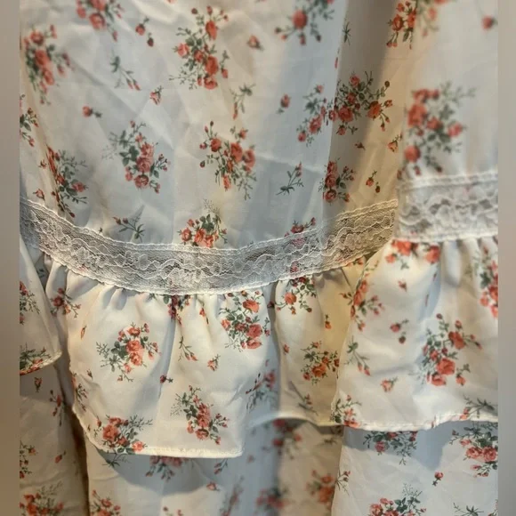 Princess Polly White Floral Maxi skirt - Picture 2 of 5